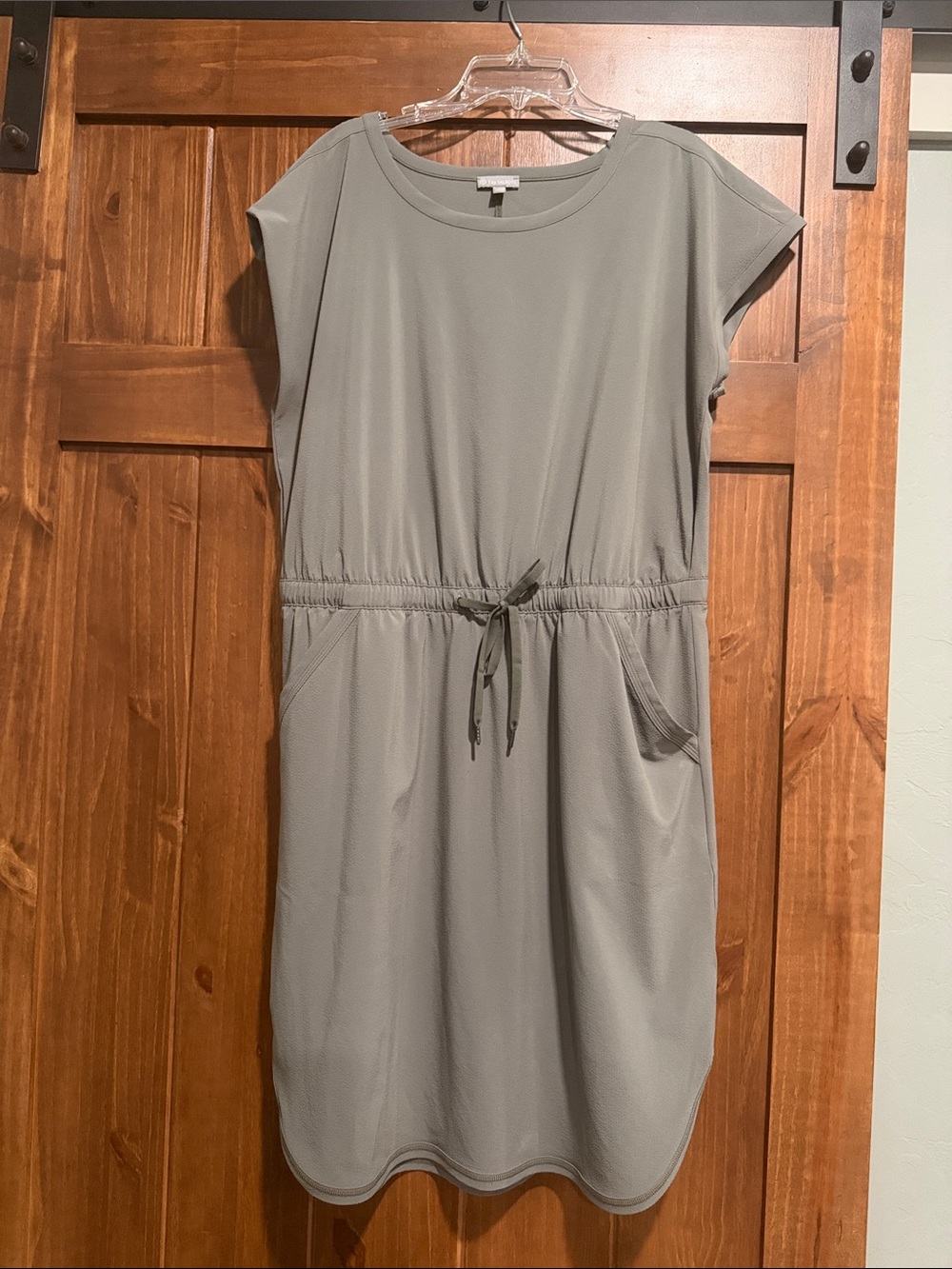 T by Talbots Cap-Sleeve Dress in Sage Green sz large
